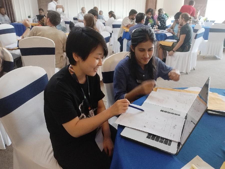 领队在进行分数辩论