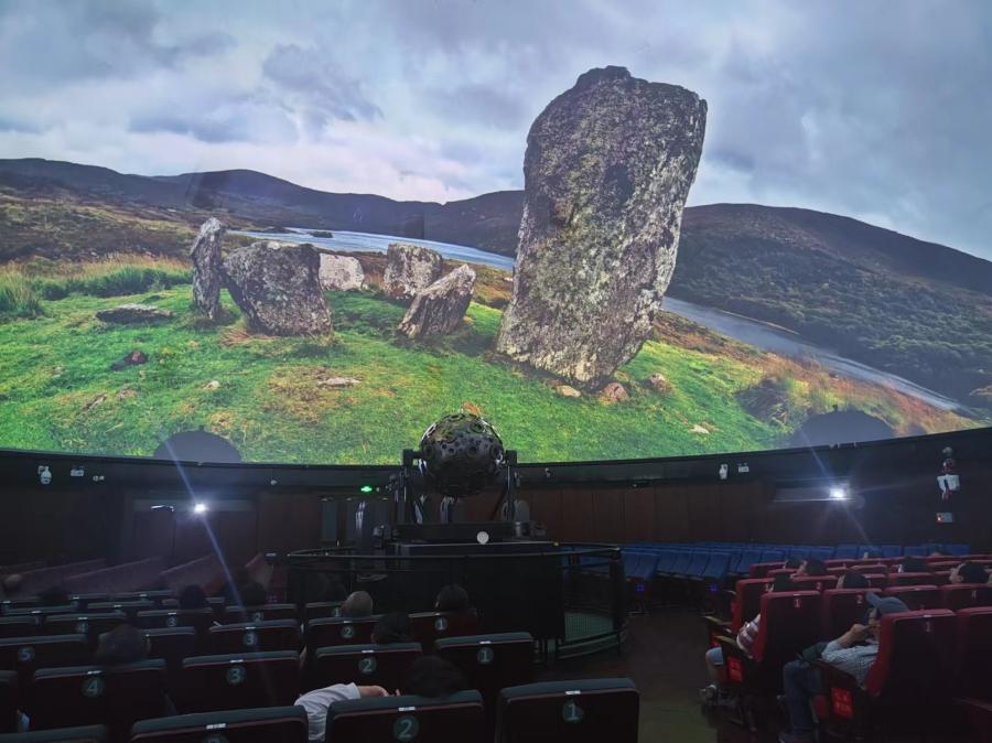 电影展映《永恒的百年》